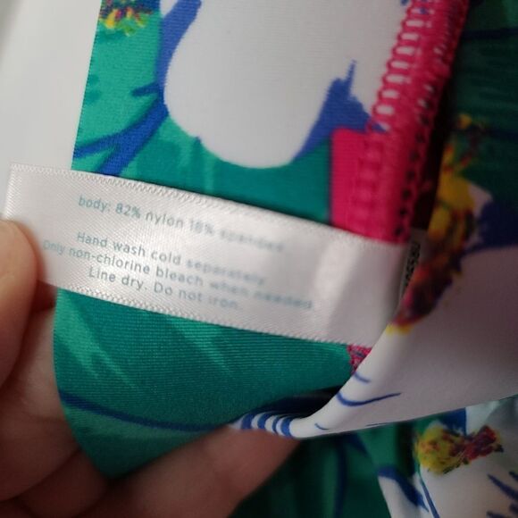 26W Skirted Swim Brief Power Mesh Side Slit Red - Picture 7 of 9